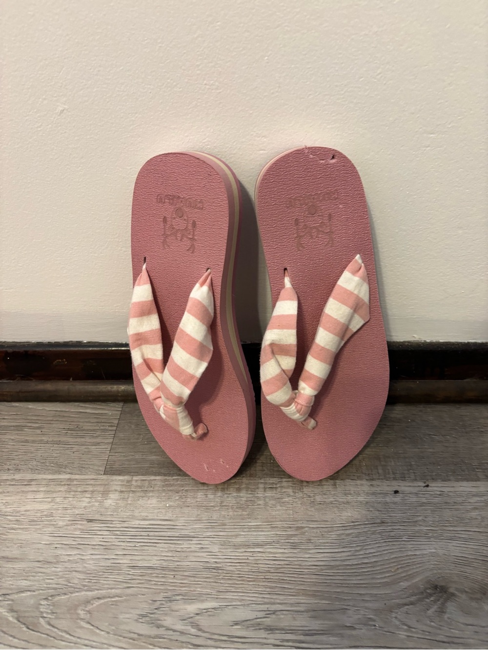 Platform flip flops - Picture 3 of 13